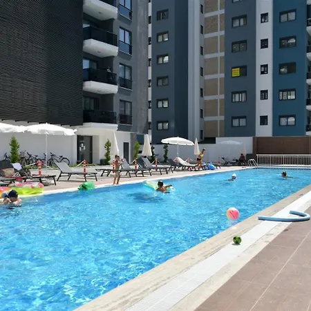 White Sail Spacious 2-bedroom Steps From Yekta Mall In Mahmutlar, *