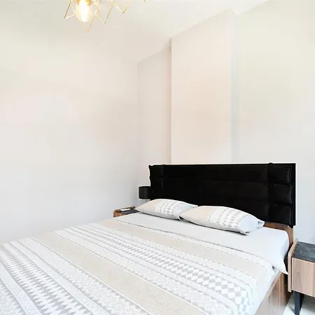 公寓 White Sail Spacious 2-bedroom Steps From Yekta Mall In Mahmutlar, 阿拉尼亚